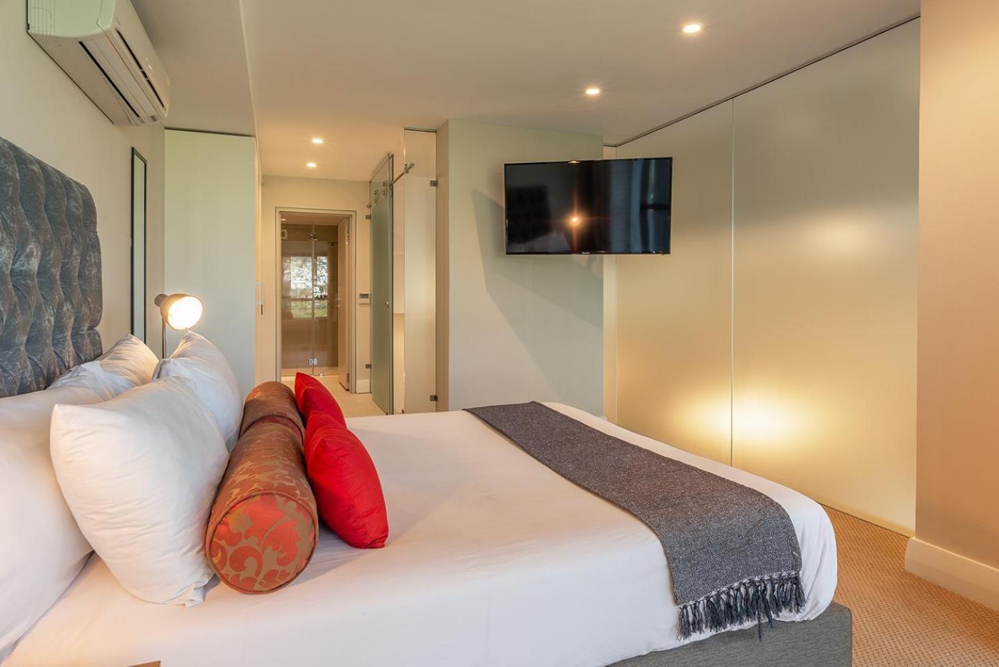 V&a Waterfront Luxury By Nivar Apartment